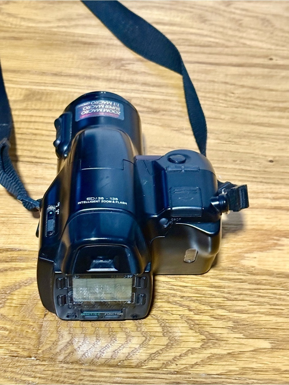 Olympus IS-2 35mm Film Camera​​​​​​ - Picture 4 of 6